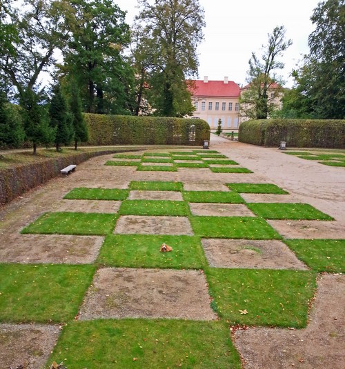 12 Schach500